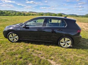 Volkswagen Golf 1,5   VIII, Style eTSI DSG 