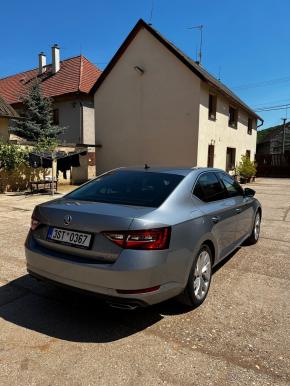Škoda Superb 2,0   tsi 206kw 4x4 