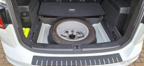 Volkswagen Touran 1,4   TSI rok.výr.6/2016.Nájezd 141T 