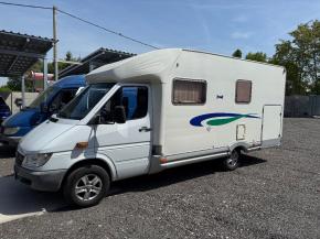 Ostatní  Obytný automobil McLouis 