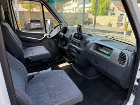 Ostatní  Obytný automobil McLouis 
