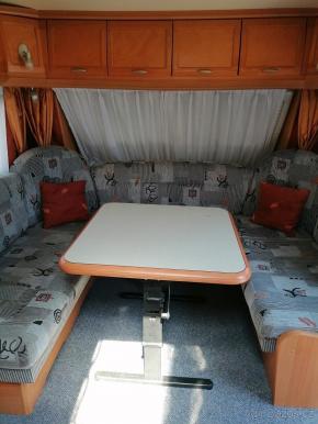 Ostatní  Karavan Hobby 650 