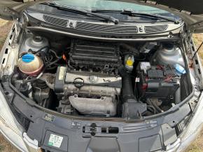 Škoda Roomster 1,4   16V 63 kw 177777 km 