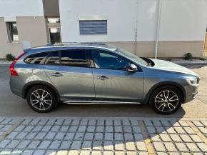 Volvo V60 Cross Country D4 AWD 140kW