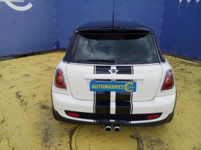 Mini Cooper S 1.6 T 128KW 18318102-829801.jpg