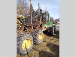 John Deere Ostatní 1510E vyvážečka 8W forwarder 22531892-1023374.jpg