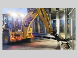 Komatsu Ostatní WB97R8 VÁHA+DRTÍCÍ lopata 85kw 22532041-1023390.jpg
