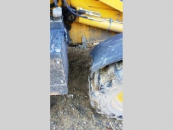 Komatsu Ostatní WB97R8 VÁHA+DRTÍCÍ lopata 85kw 22532042-1023390.jpg
