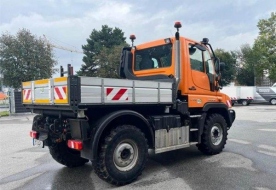 Mercedes-Benz Ostatní 218 Unimog 4x4 komunál 10t 24401122-1075715.jpg