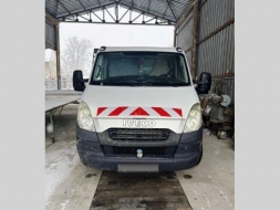 Iveco Daily 65c15 sklápěč 6t +úložný box 21413173-966629.jpg