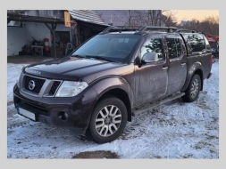 Nissan Navara 2.5TD 5míst 4x4