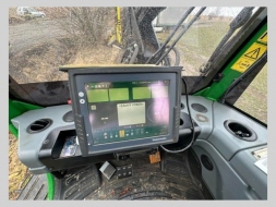 John Deere Ostatní 1470E harvestor 6W 23t 21795032-986419.jpg