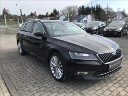 Škoda Superb 2,0 Laurin&Klement,4x4 24412775-1096297.jpg