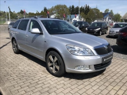 Škoda Octavia 1,8 TSI DSG Laurin&Klement Com 24484777-1099502.jpg