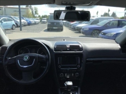 Škoda Octavia 1,8 TSI DSG Laurin&Klement Com 24484785-1099502.jpg
